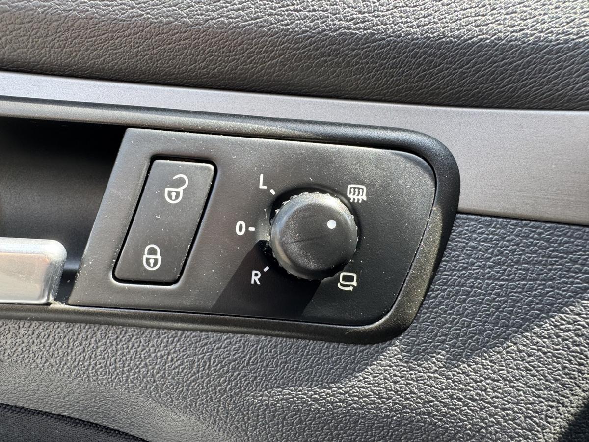 VW Touran 1T original Au&szlig;enspiegel links elektrisch anklappbar automatisch abblendbar Bj.2008